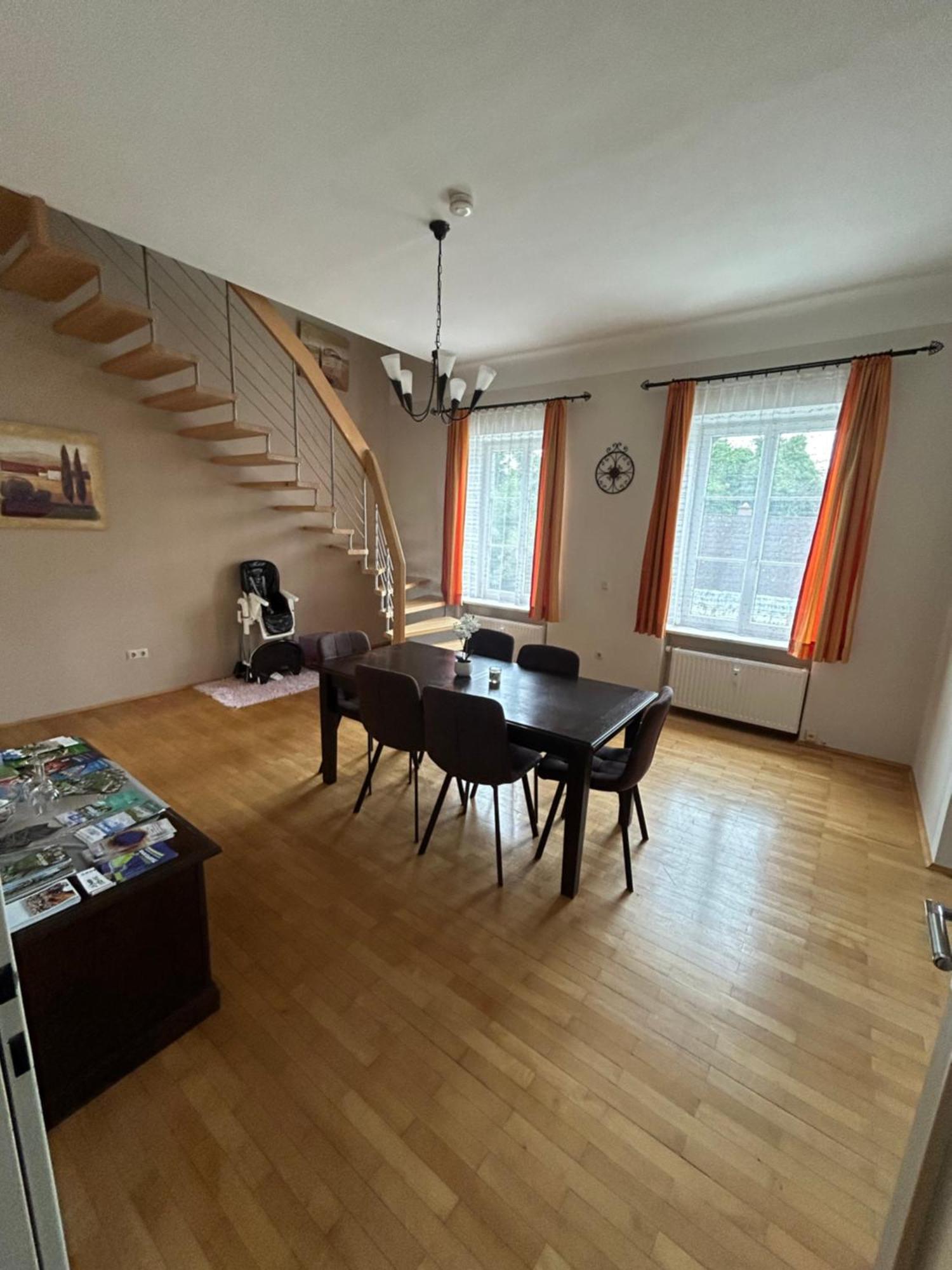 Grosse Ferienwohnung 克拉根福 外观 照片